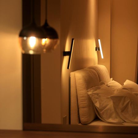 Deha Rooms & Apartments Tirana Buitenkant foto