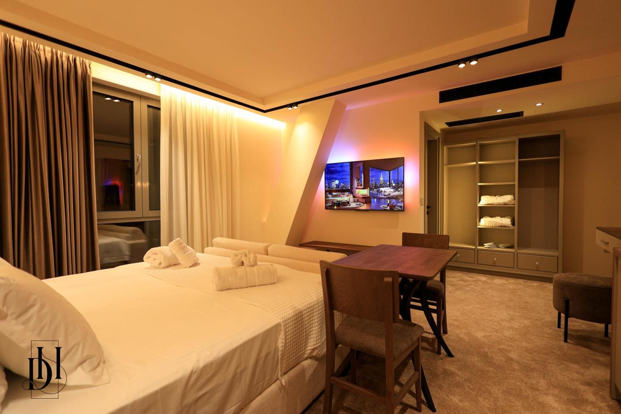 Deha Rooms & Apartments Tirana Buitenkant foto