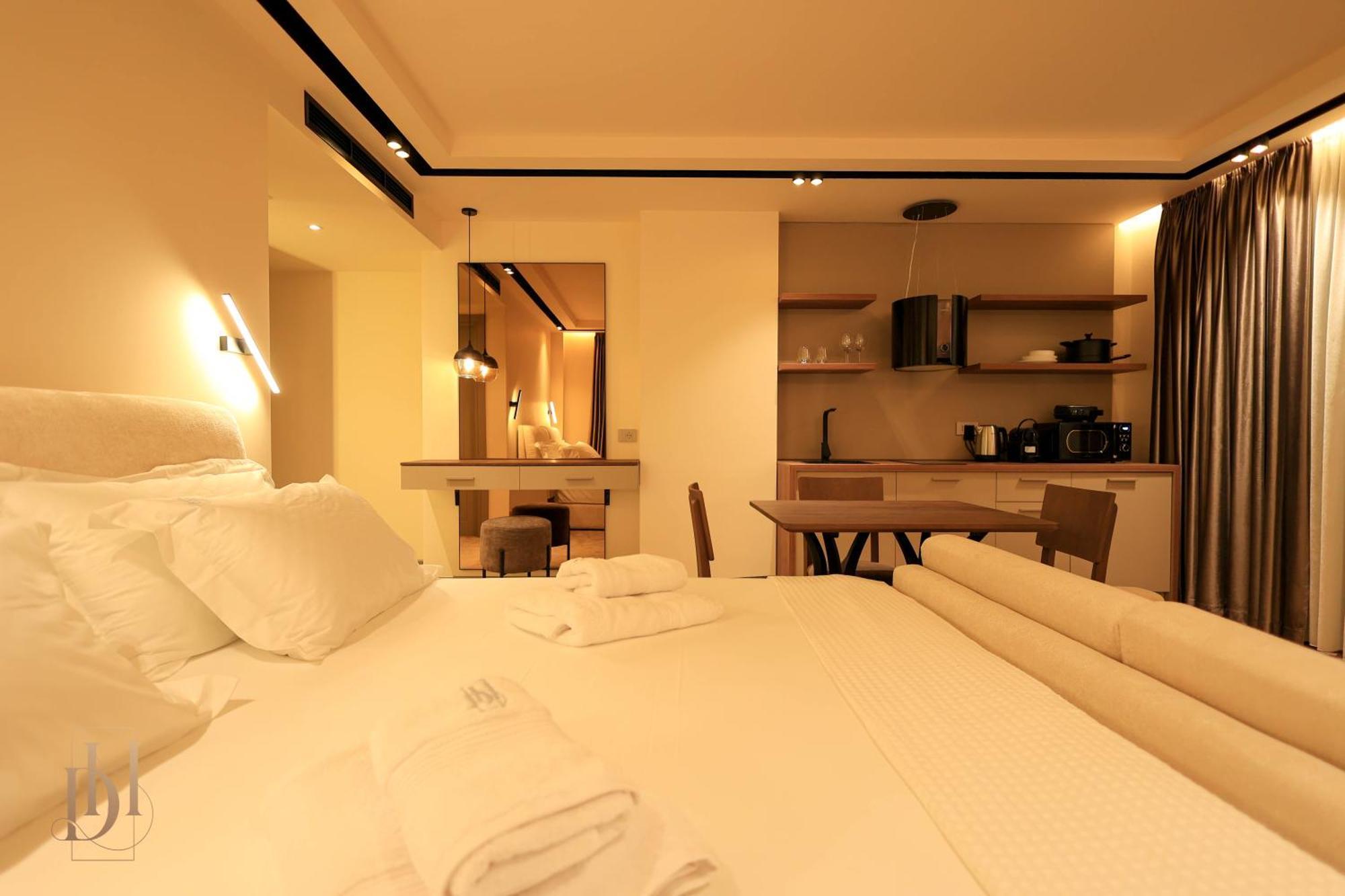 Deha Rooms & Apartments Tirana Buitenkant foto