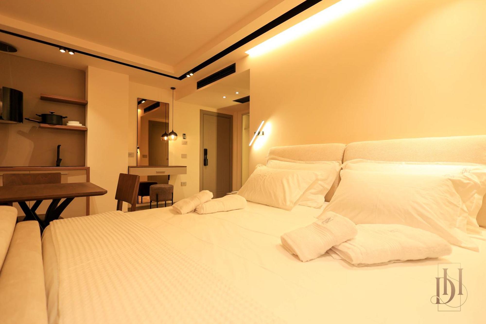 Deha Rooms & Apartments Tirana Buitenkant foto